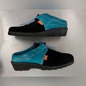 Tabarca turquoise & black leather clog shoes 9 -9.5